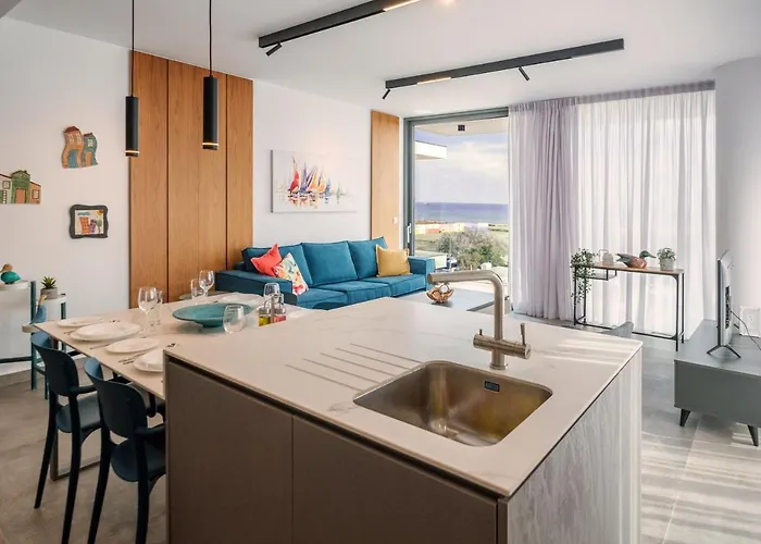 Gaia Seaview 1 Apartment *