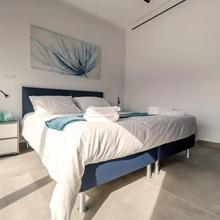Apartment Gaia Seaview 1 Larnaca