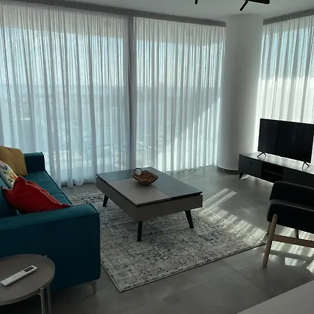 Gaia Seaview 1 Apartment