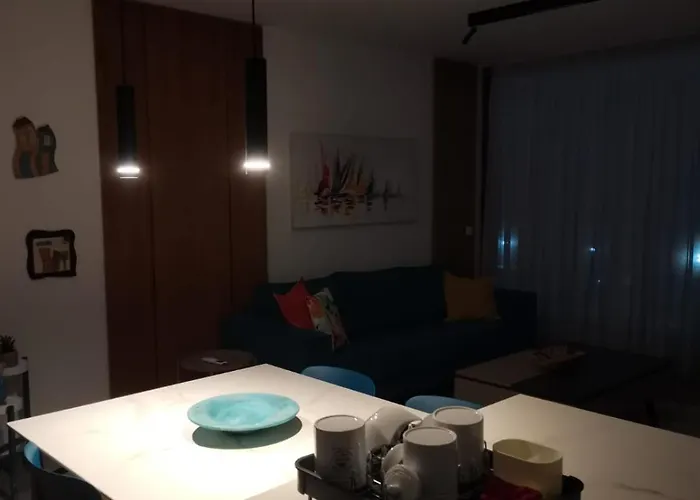 Gaia Seaview 1 Апартаменти Ларнака