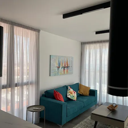 Gaia Seaview 1 לרנקה